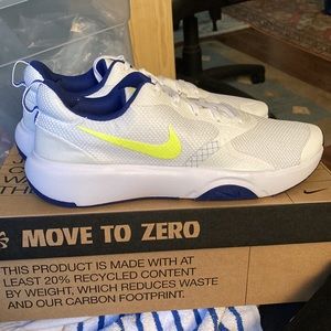 New Nike City Rep TR Shoes Size 9